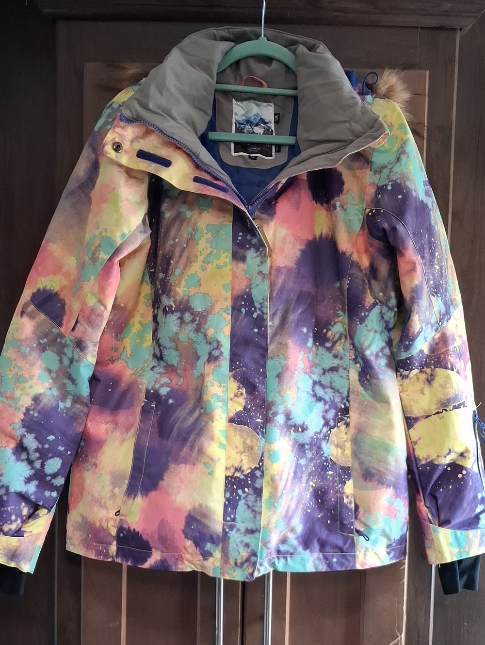 Womens GSOU Multicolor Water-Resistant Winter Jacket